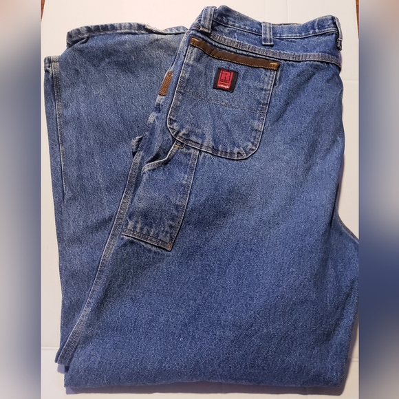 Riggs Wrangler Mens Cargo Jeans Workpants Size 46x34 - Picture 1 of 7